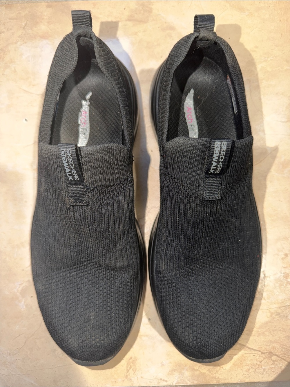 SKECHERS GOwalk Arch Fit Stretch Fit Men's Slip-On Walking Sneakers Black